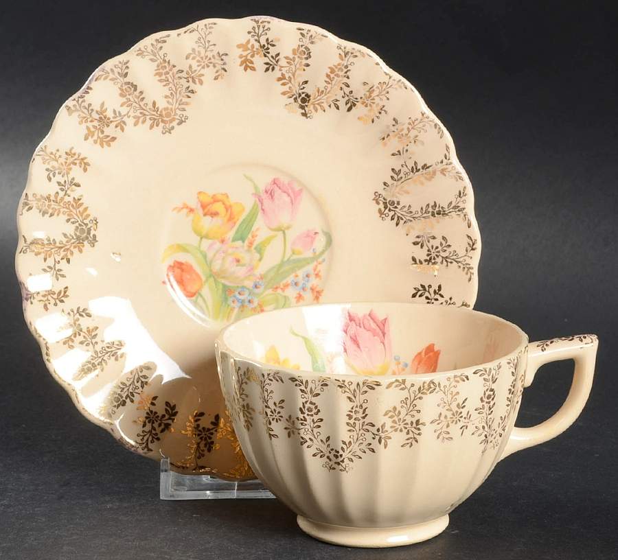 Easterwood Footed Cup & Saucer Set by Sebring Pottery-1