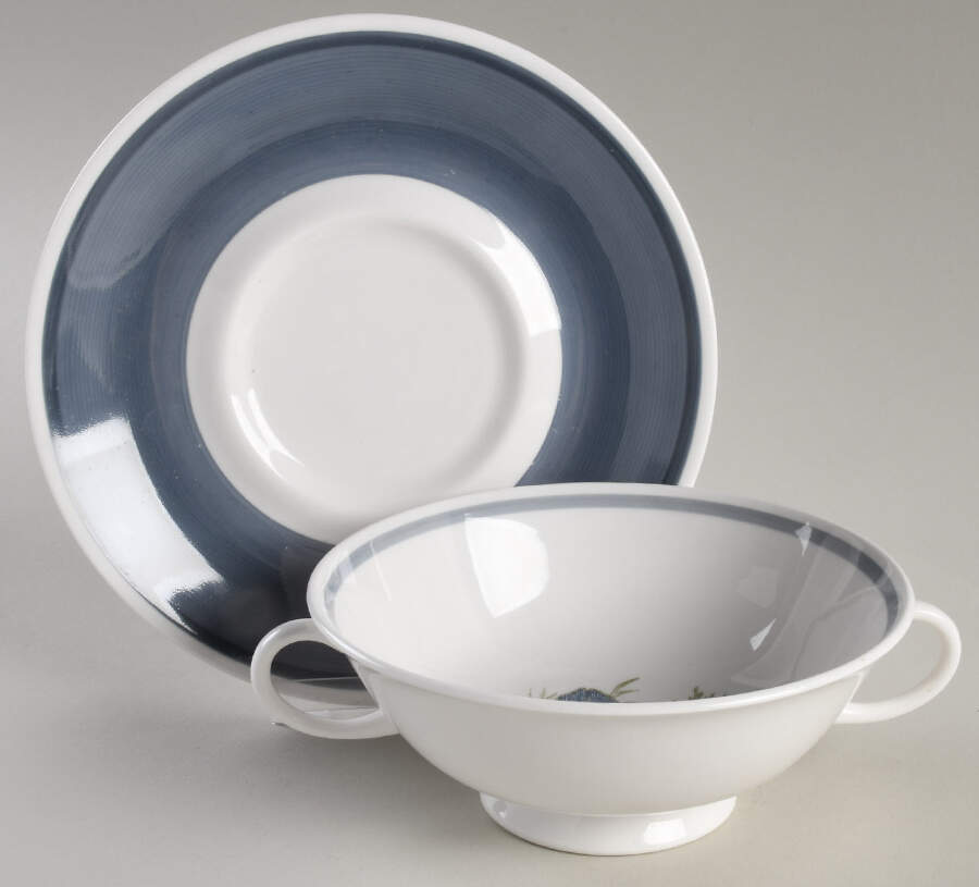 Glen Mist (Susie Cooper Signature Stamp) Flat Cream Soup Bowl & Saucer Set by Susie Cooper-1