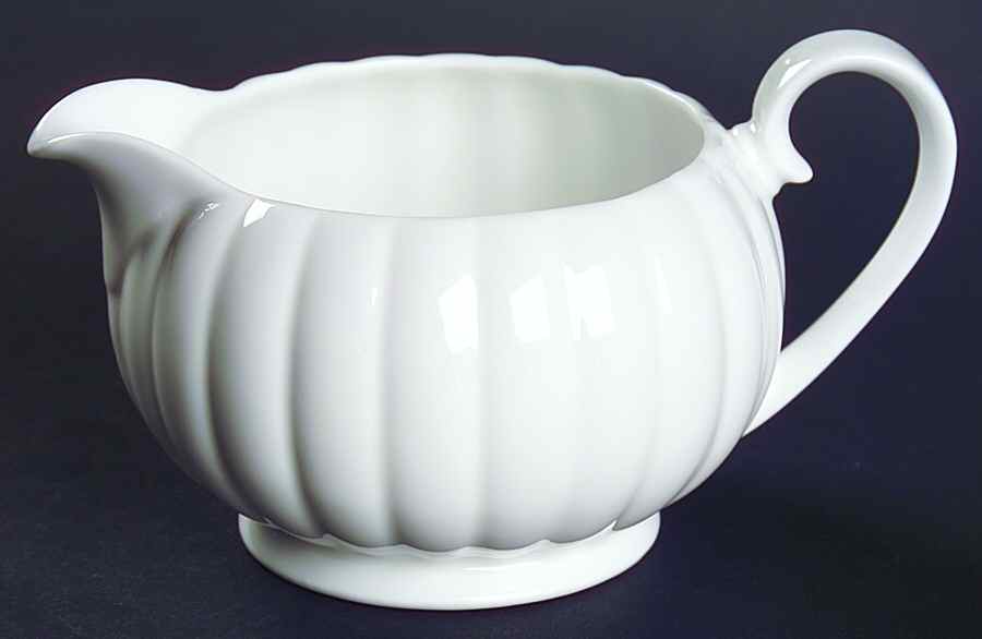 White Flute Creamer by Susie Cooper-1
