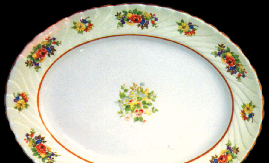 SWI17 14" Oval Serving Platter by Swinnertons-1