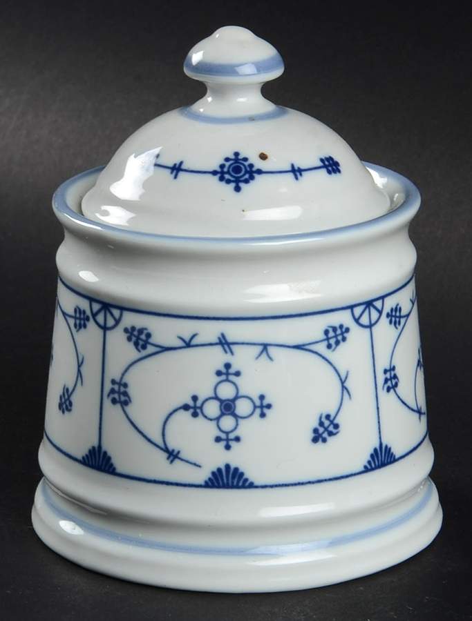 SCD7 Sugar Bowl & Lid by Schonwald-1
