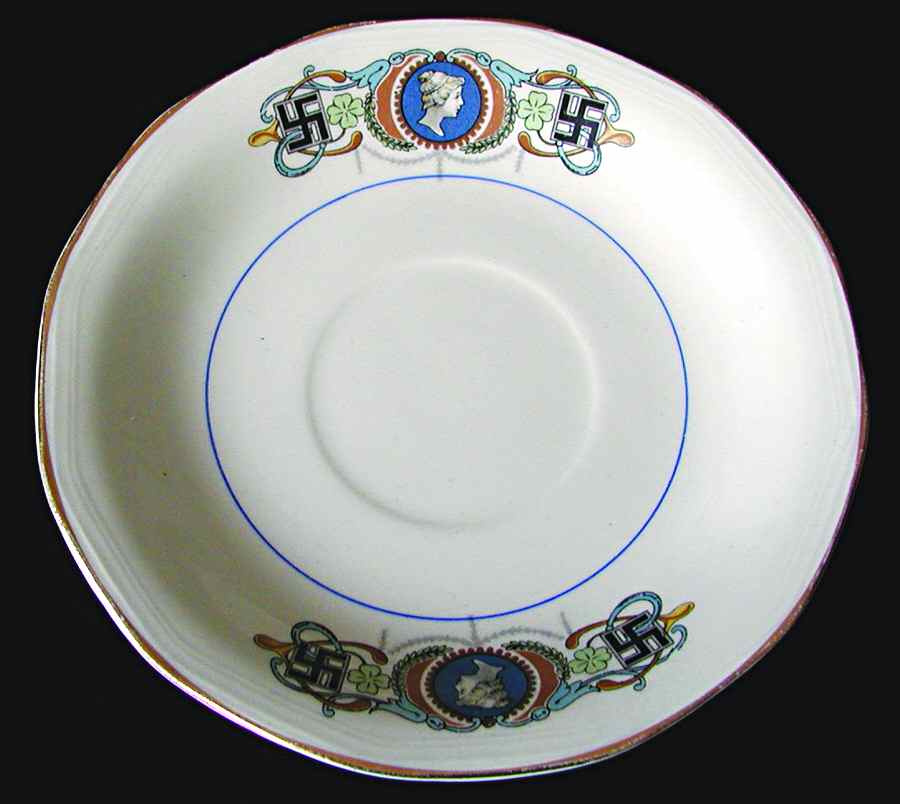 SEB25 Saucer by Sebring Pottery-1