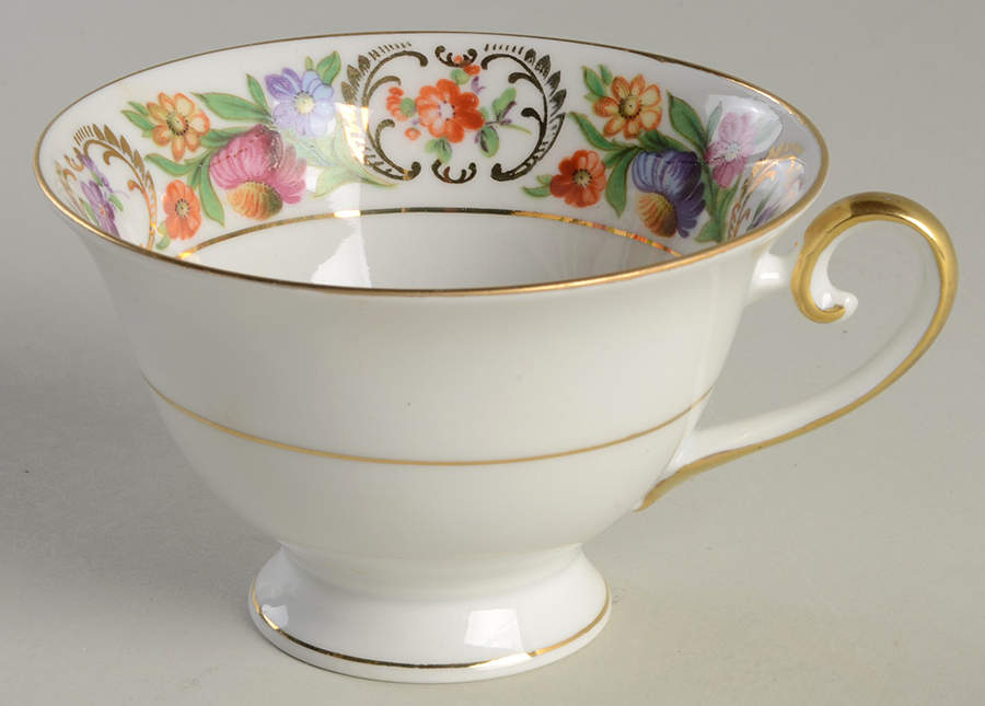 SCH115 Footed Cup by Schumann - Bavaria-1