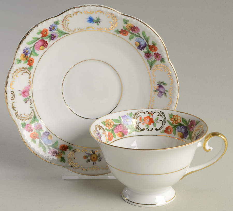 SCH115 Footed Cup & Saucer Set by Schumann - Bavaria-1