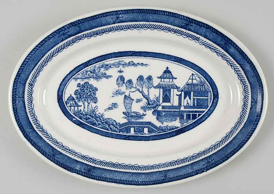 SY255 11" Oval Serving Platter by Syracuse-1