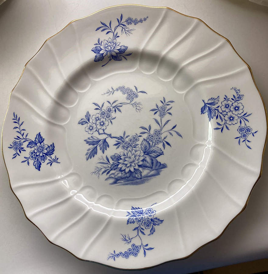 Y6585 Dinner Plate by Spode-1
