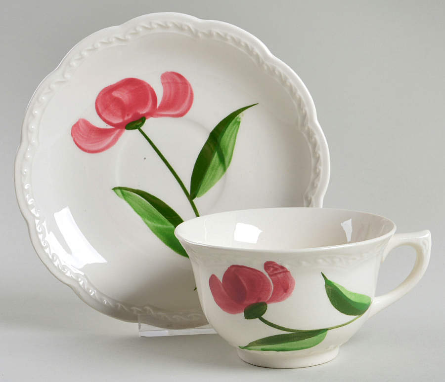Tulip Footed Cup & Saucer Set by Stetson-1