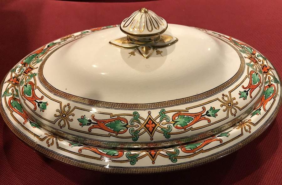 Roma Oval Covered Vegetable by Spode-1