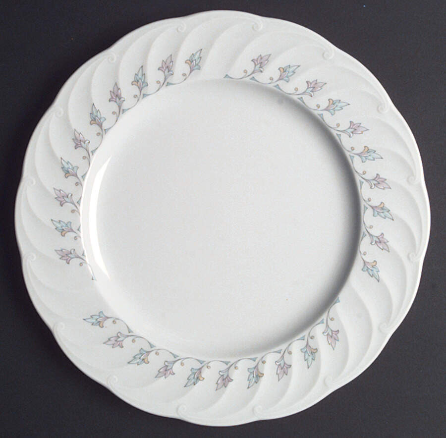 Helena Dinner Plate by Seltmann-1