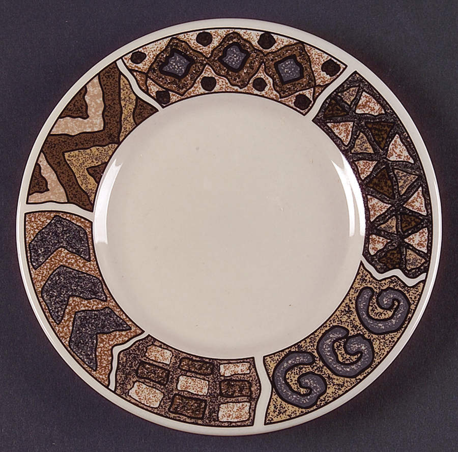 Crete (Creme Backgound, 1996) Saucer by Sakura-1