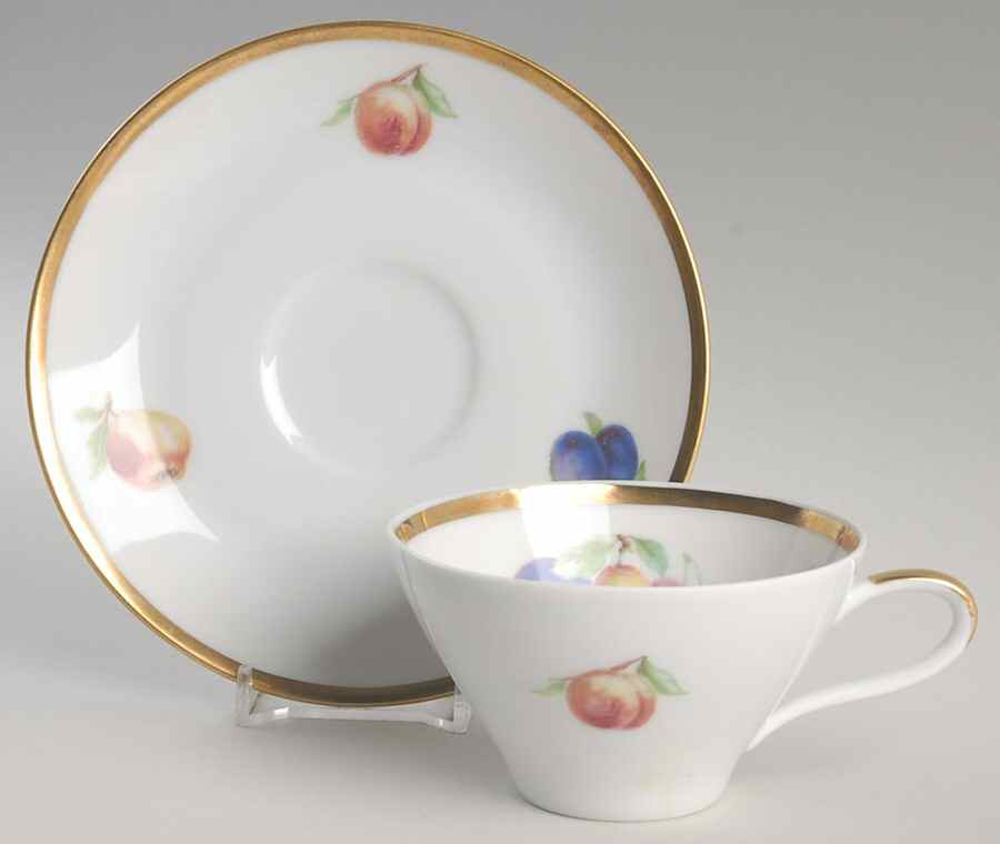 SWH5 Flat Cup & Saucer Set by Schwarzenhammer-1