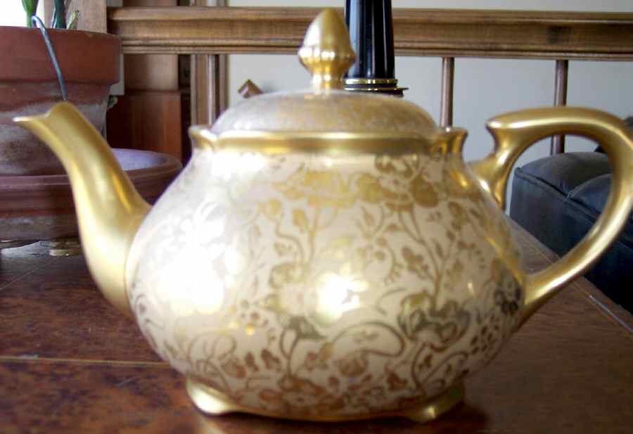 SFR4 Teapot & Lid by Stouffer-1