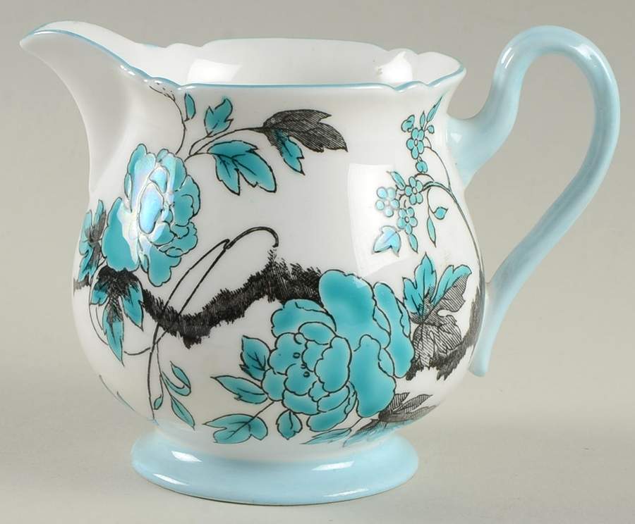 Chippendale Turquoise Creamer by Shelley-1