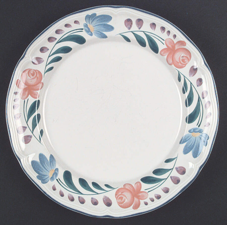 SIG14 Dinner Plate by Signature-1