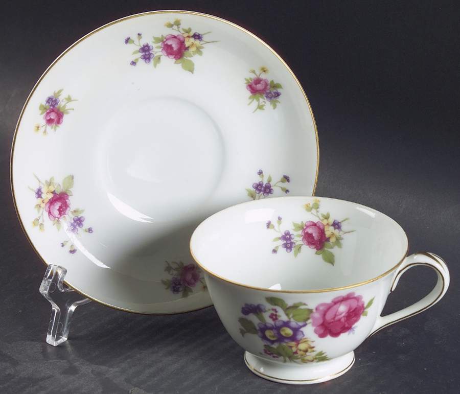 SAN28 Footed Cup & Saucer Set by Sango-1