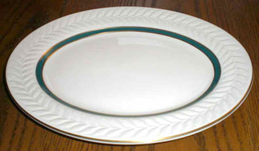 05663 11" Oval Serving Platter by Shenango-1