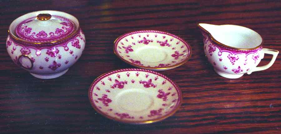 Y6138 Creamer by Spode-1