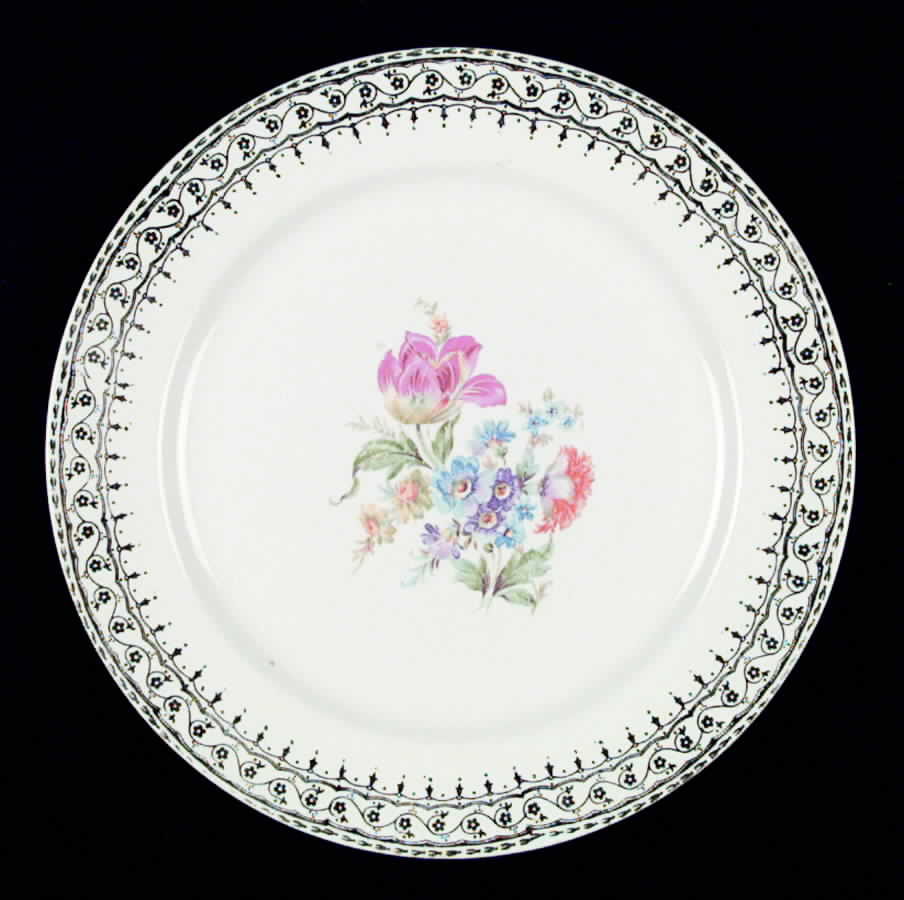 Premier Scroll Dinner Plate by Stetson-1