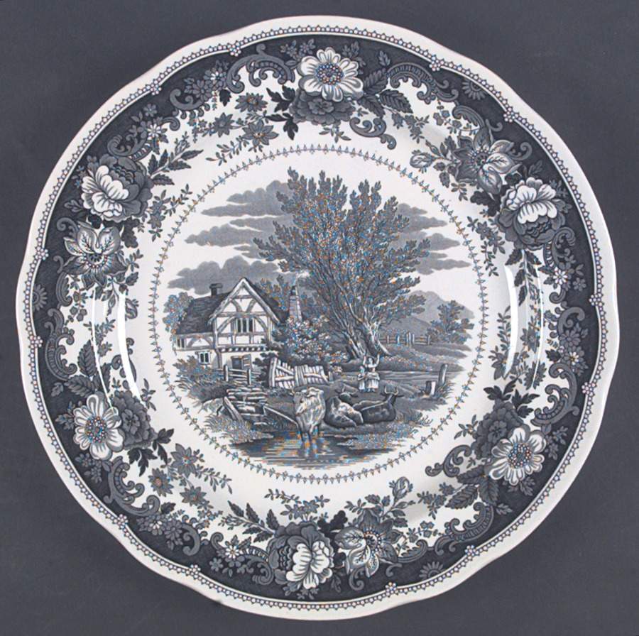 Archive Collection Black Dinner Plate by Spode-1