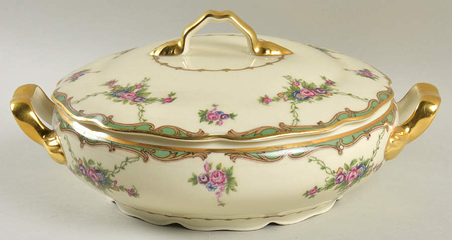 SCL11 Round Covered Vegetable by Schlaggenwald-1