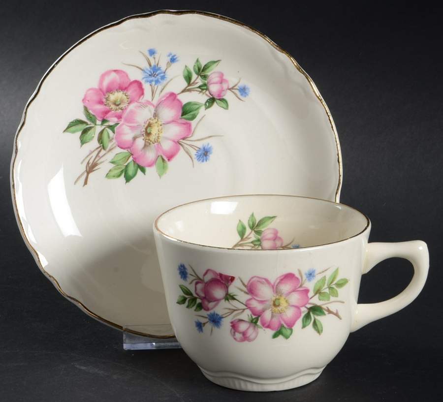 SC4 Flat Cup & Saucer Set by SCIO-1