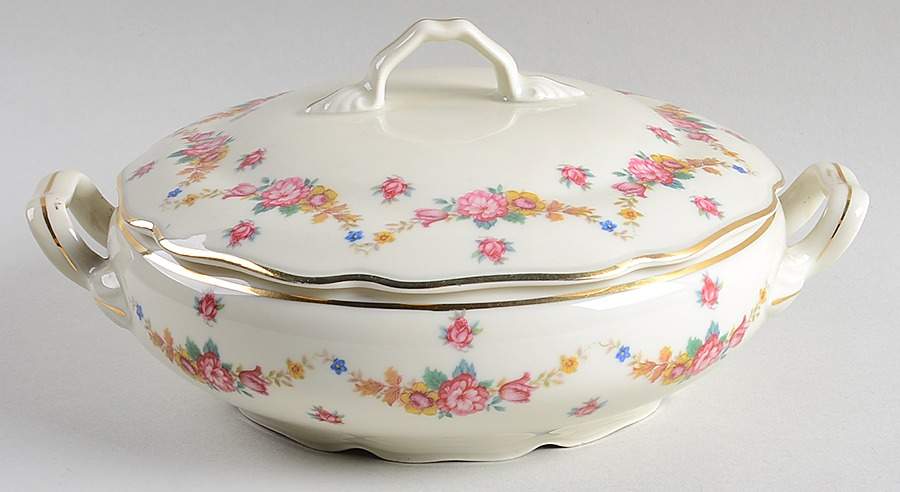 SCL14 Round Covered Vegetable by Schlaggenwald-1