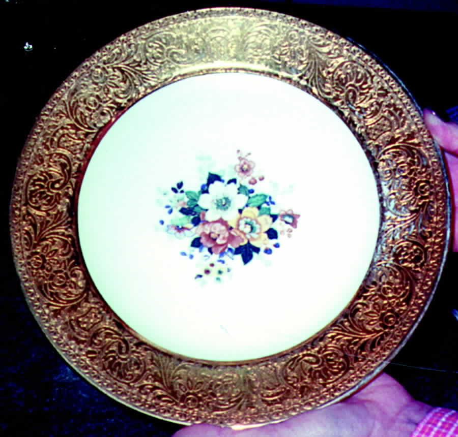 SUB4 Dinner Plate by Superior Bavaria-1