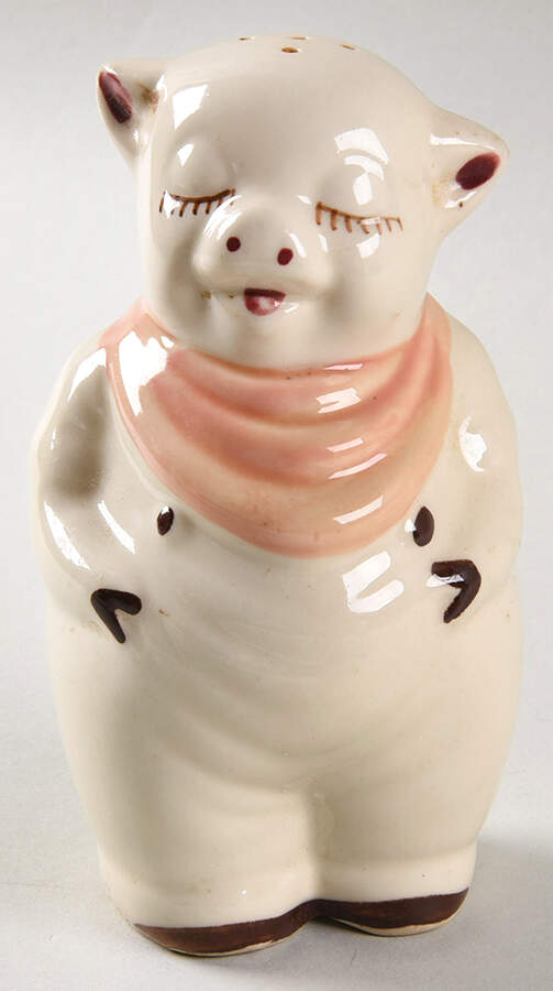 Smiley Pig  Pepper Shaker #24 by Shawnee-1