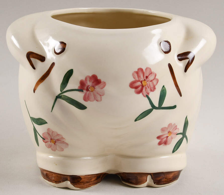 Smiley Pig  Cookie Jar #44 No Lid by Shawnee-1