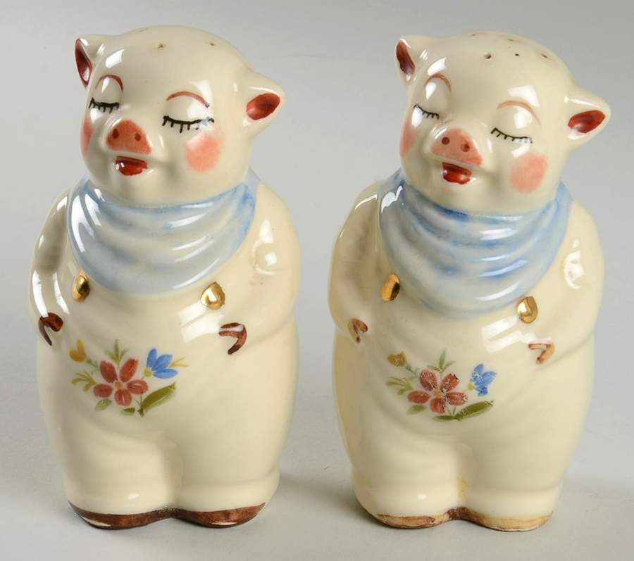 Smiley Pig  #25 Salt & Pepper Set by Shawnee-1