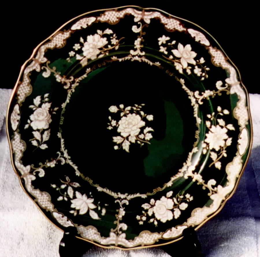 Y6799 Dinner Plate by Spode-1