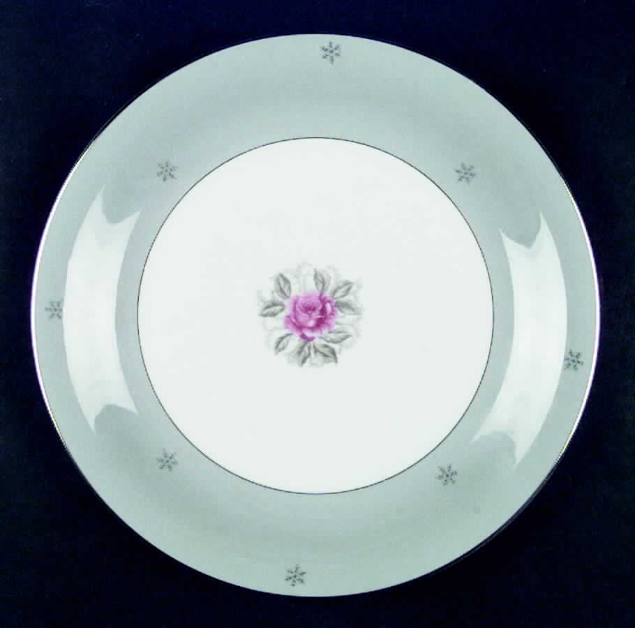 2142 Dinner Plate by Seyei Toki Co-1