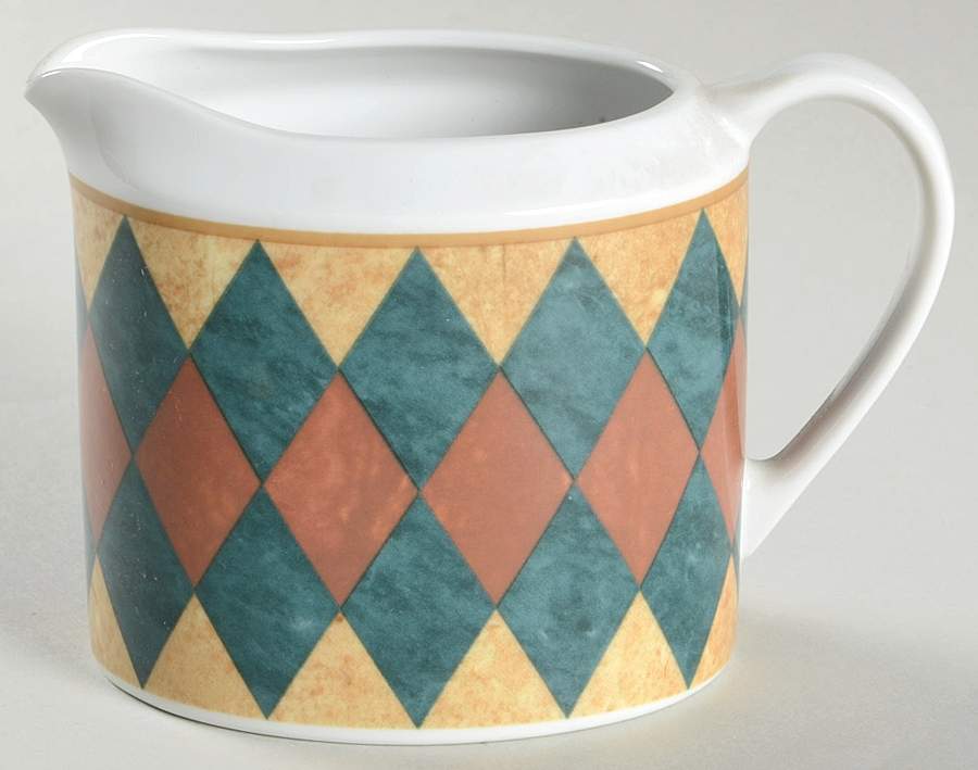 Tuscany Creamer by Sasaki-1