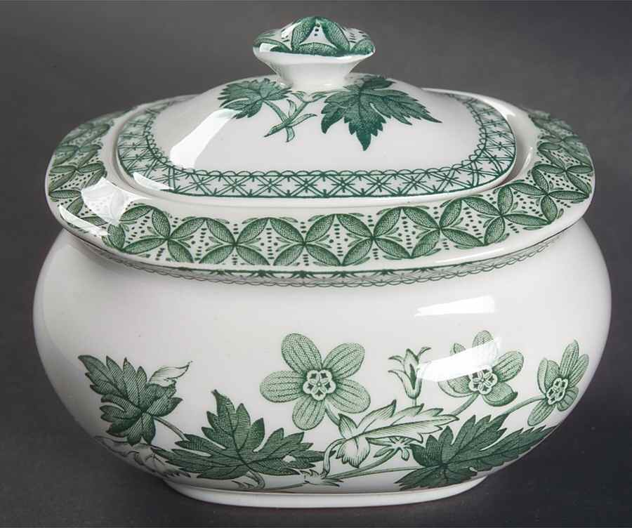 Geranium Green (Camilla Shape, Newer) Sugar Bowl & Lid by Spode-1