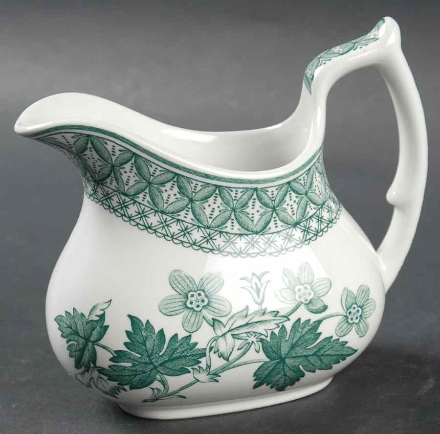 Geranium Green (Camilla Shape, Newer) Creamer by Spode-1