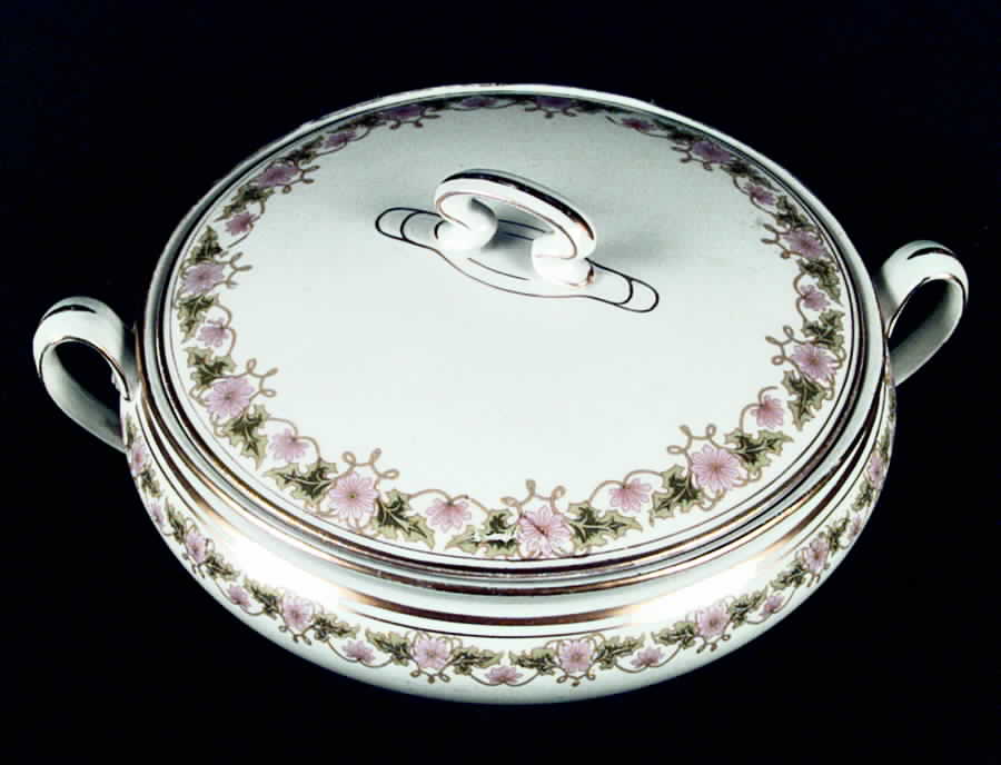 STB102 Round Covered Vegetable by Steubenville-1