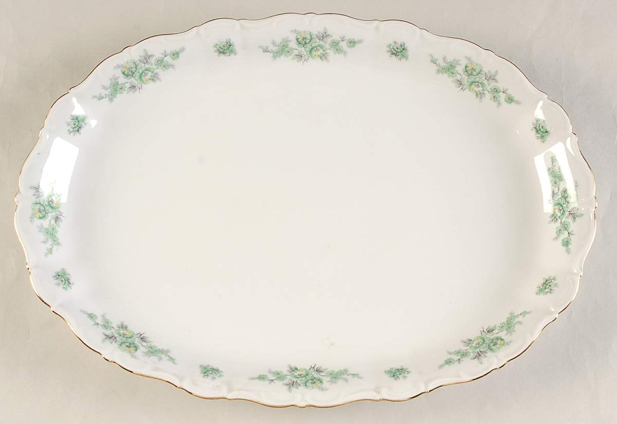 21145 14" Oval Serving Platter by Seltmann-1