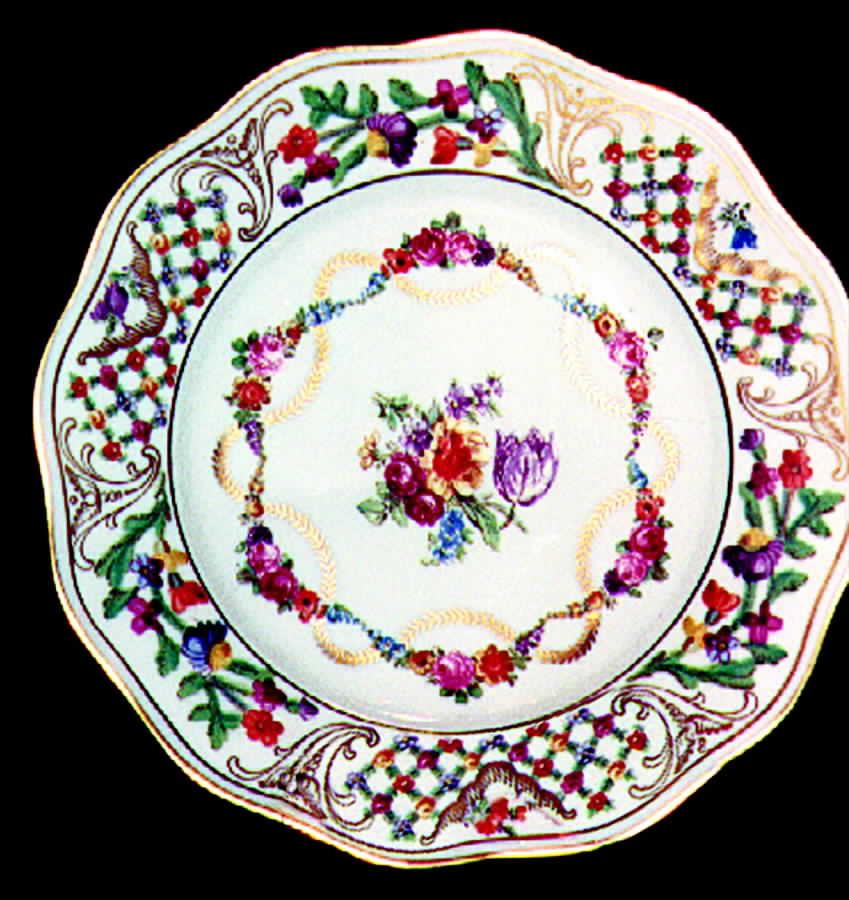 SCH143 Dinner Plate by Schumann - Bavaria-1