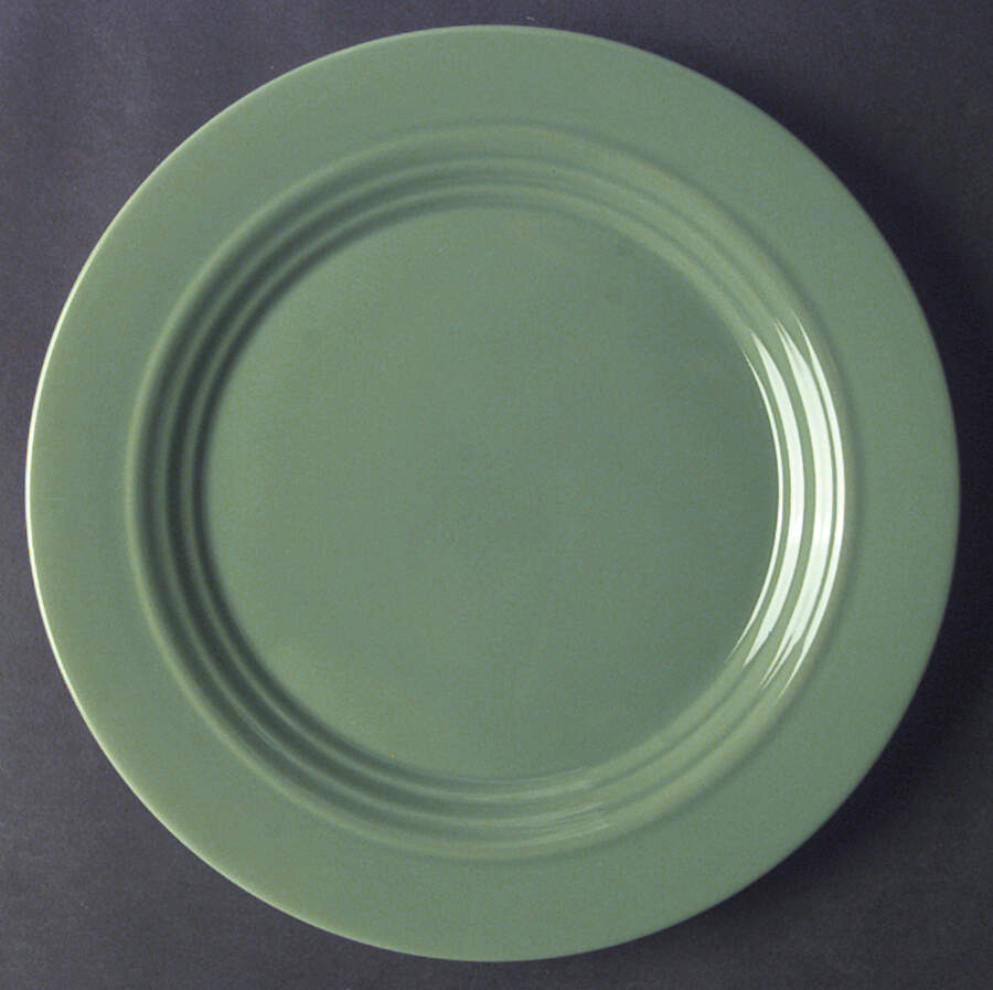 Boscoware Dark Green Dinner Plate by Signature-1