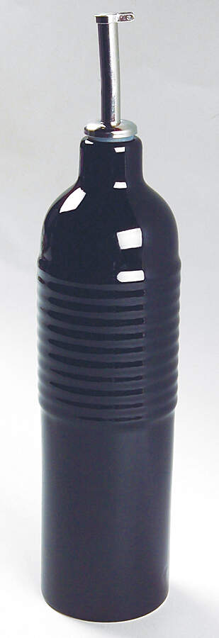 Boscoware Black Oil Jar & Drizzle Spout by Signature-1