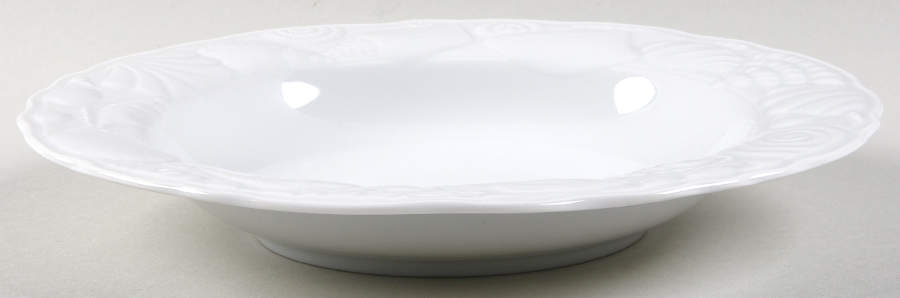 Pebble Beach Rim Soup Bowl by Sakura-1