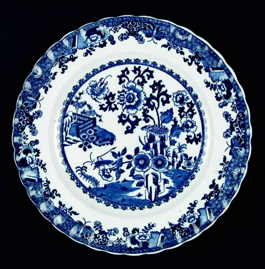 SP105 Dinner Plate by Spode-1