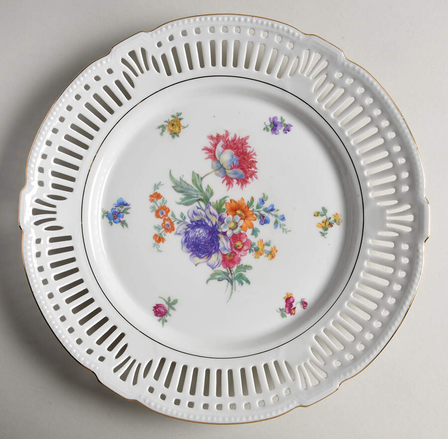 SWH8 Dinner Plate by Schwarzenhammer-1