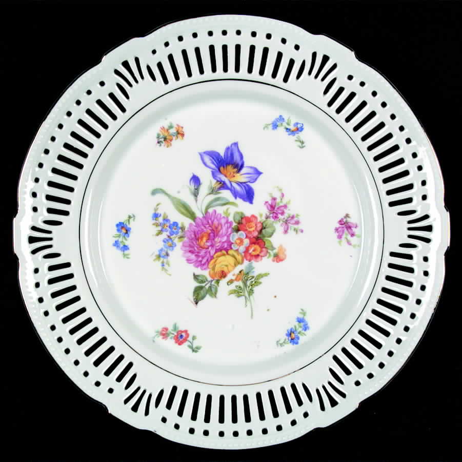 SWH8 Dinner Plate by Schwarzenhammer-1