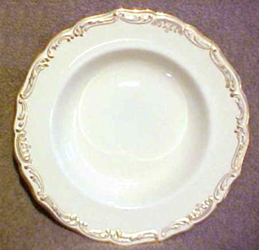 Y1669 Luncheon Plate by Spode-1