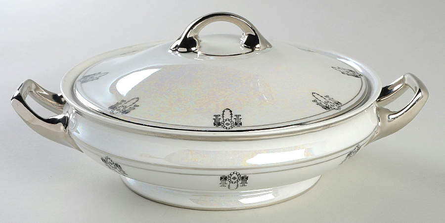 Colonial Round Covered Vegetable by Silverite (Bavaria)-1