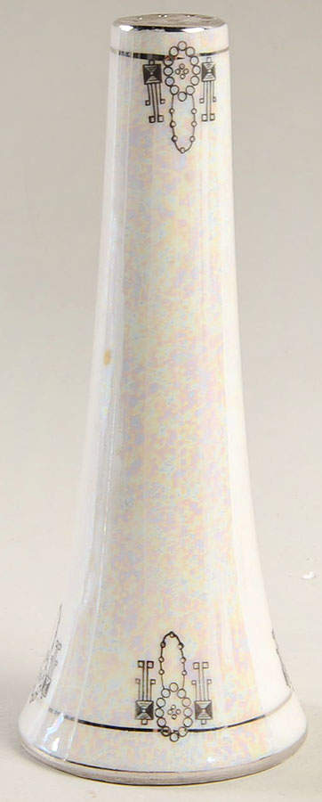 Colonial Tall Salt Shaker by Silverite (Bavaria)-1