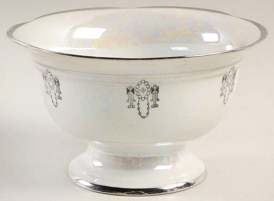 Colonial Open Sauce Boat by Silverite (Bavaria)-1