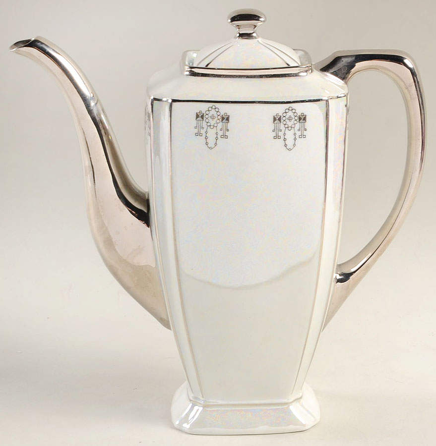 Colonial Coffee Pot & Lid by Silverite (Bavaria)-1