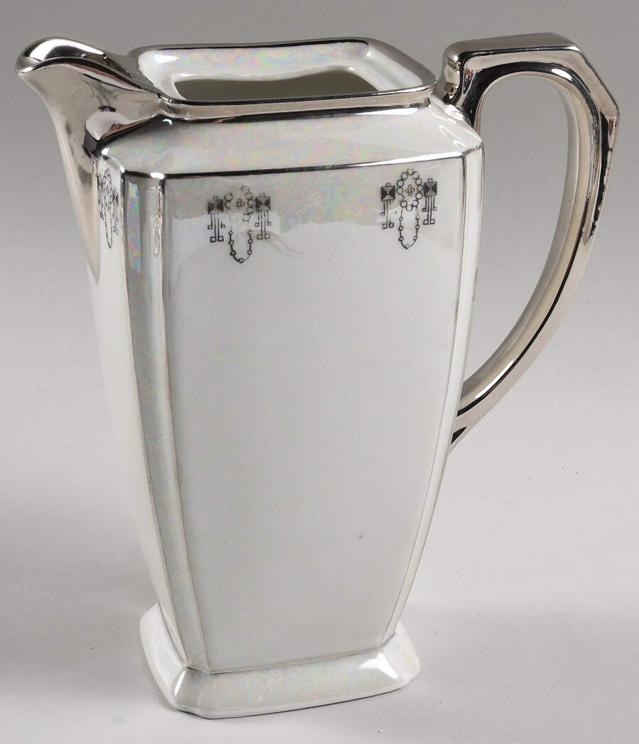 Colonial Coffee Pot No Lid by Silverite (Bavaria)-1